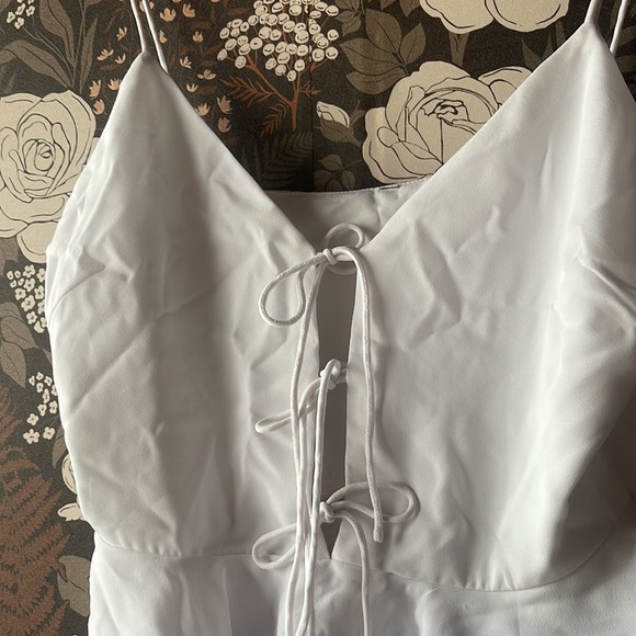 NWOT superdown Casandra Ruffle Cami Top in white size small - Picture 5 of 6